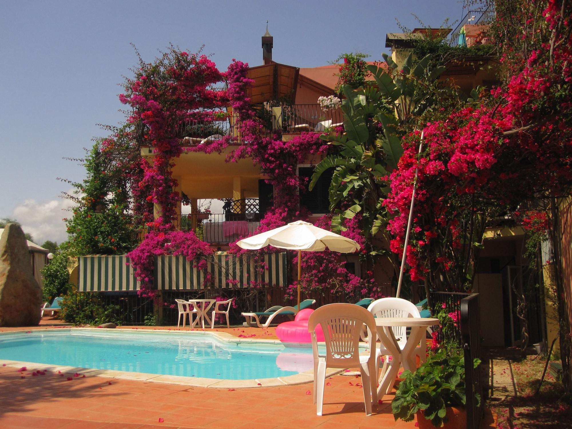 Domus De Janas Sul Mare Hotel Bari Sardo Luaran gambar