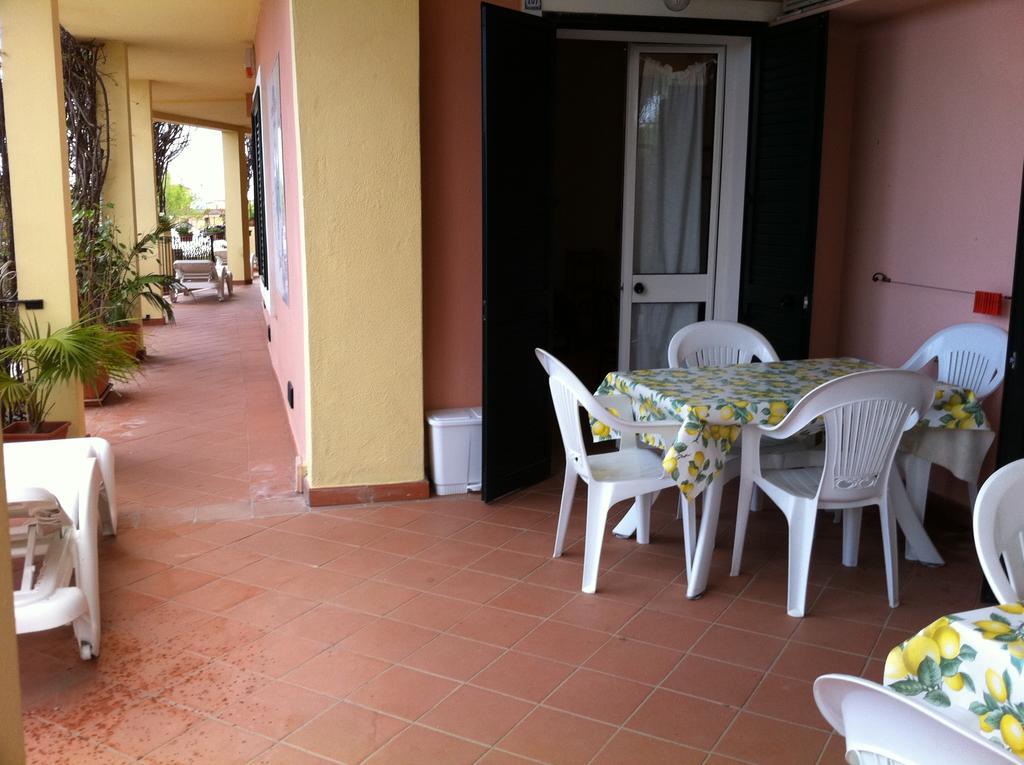 Domus De Janas Sul Mare Hotel Bari Sardo Luaran gambar
