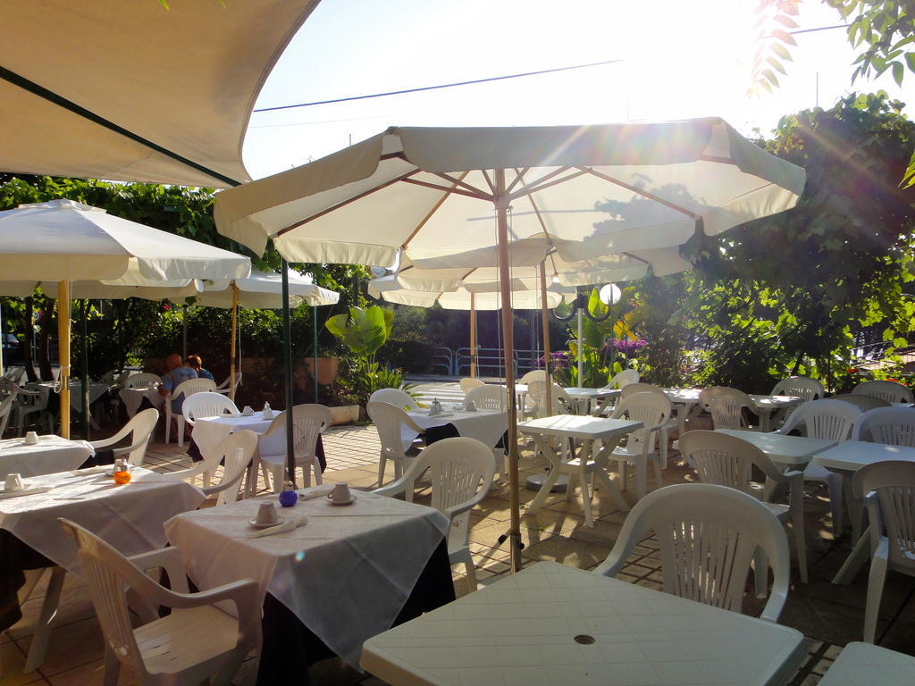 Domus De Janas Sul Mare Hotel Bari Sardo Luaran gambar
