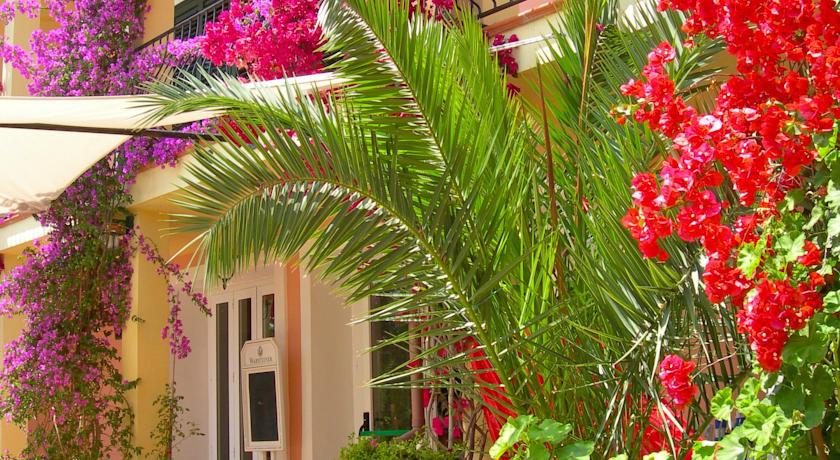 Domus De Janas Sul Mare Hotel Bari Sardo Bilik gambar
