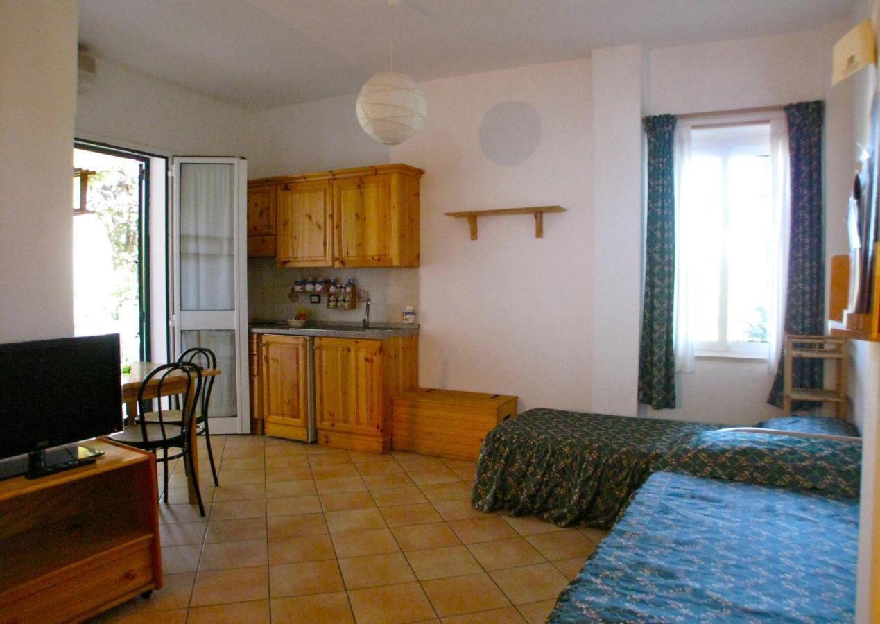 Domus De Janas Sul Mare Hotel Bari Sardo Luaran gambar